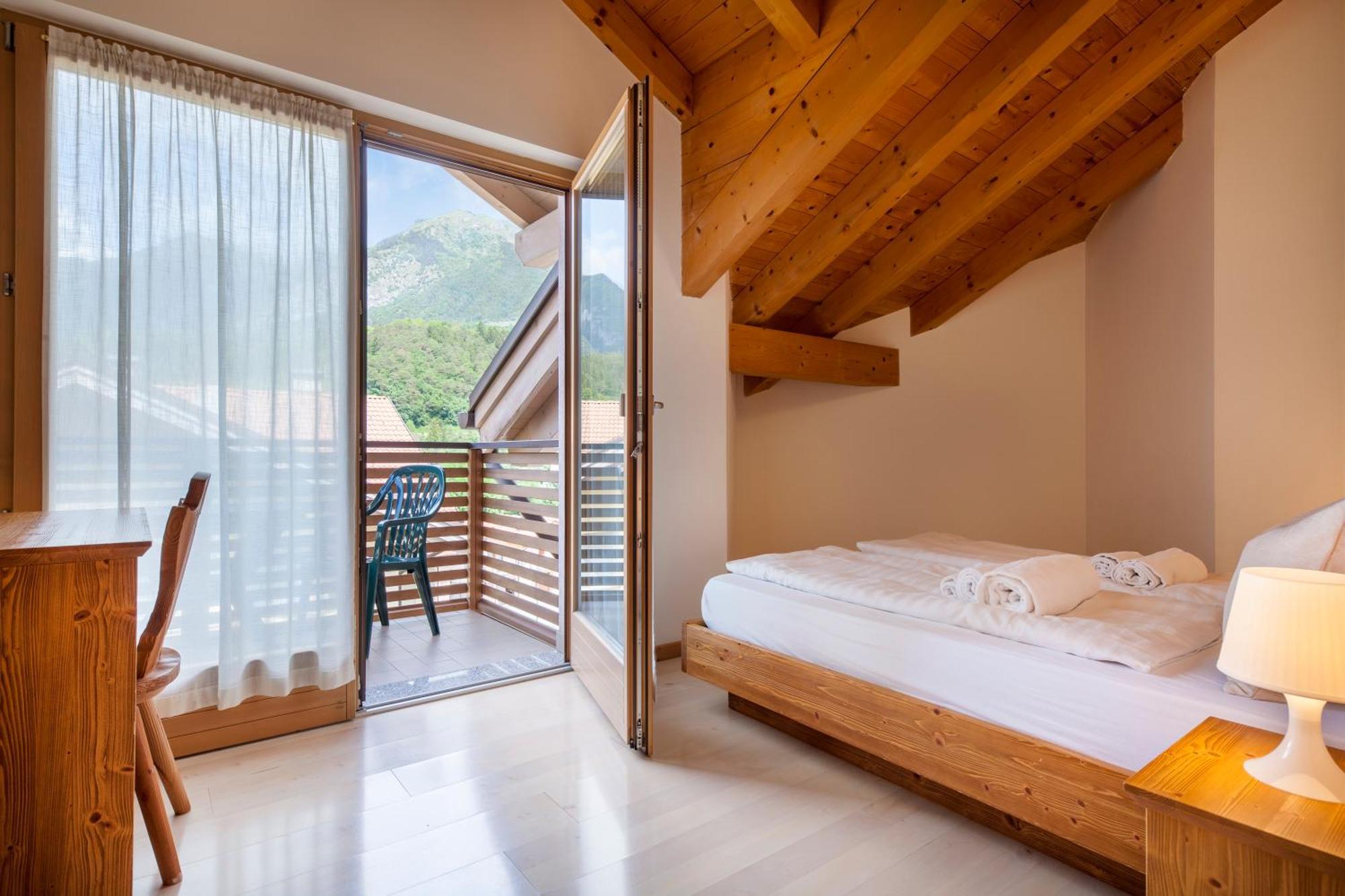 Residenza Casale Aparthotel ปอนเต เดลเล อาร์เค ภายนอก รูปภาพ